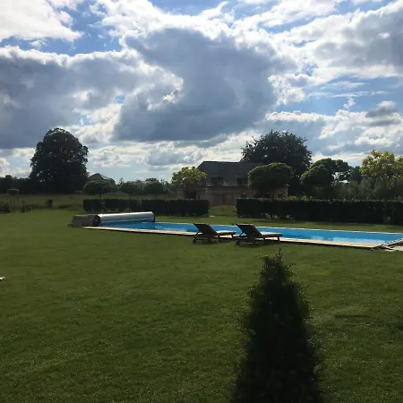 Clossaintjoseph - Piscine Chauffee - Proximite Yvetot Guest house Sainte-Marie-des-Champs (Seine-Maritime)